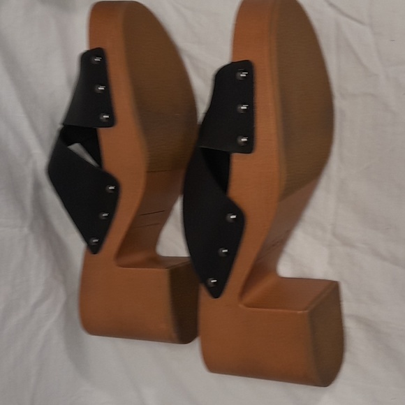 EPSRIT SANDALS / PLATFORM - Picture 4 of 4